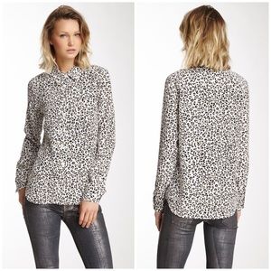 ❤ Equipment Brett Long Sleeve Silk Blouse Medium